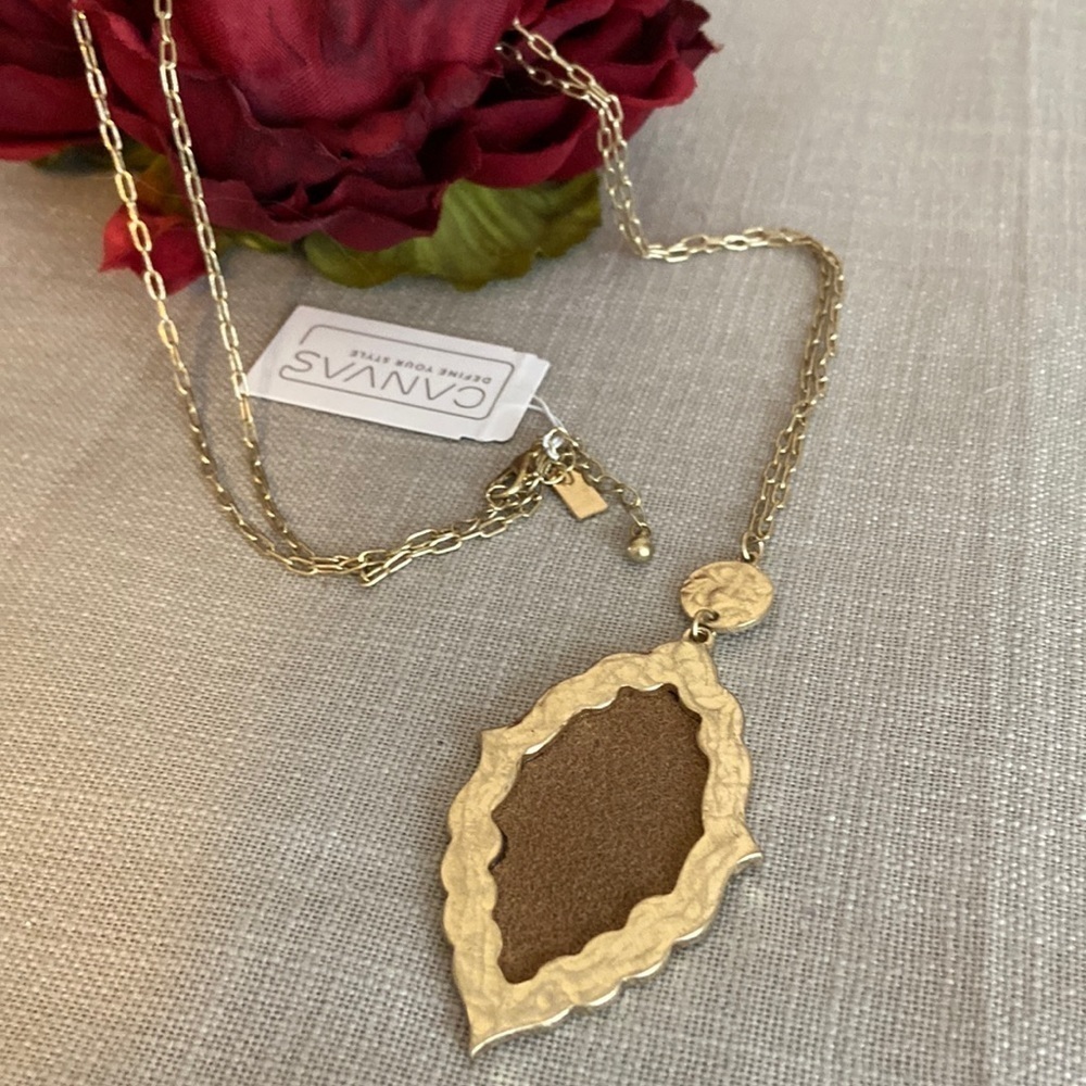 Boho Gold Tone Necklace Lightweight Faux Leather Brown New